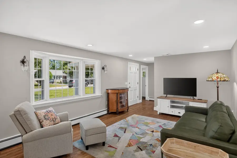 29 Almira Road, South Yarmouth, MA 02664 - #3