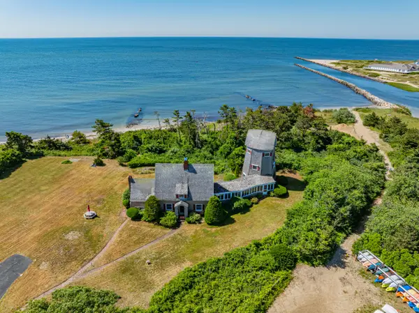5 Strandway, West Harwich, MA 02671