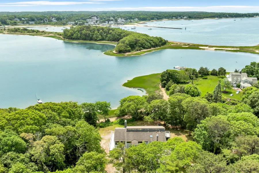 233 Scraggy Neck Road, Cataumet, MA 02534 - #2