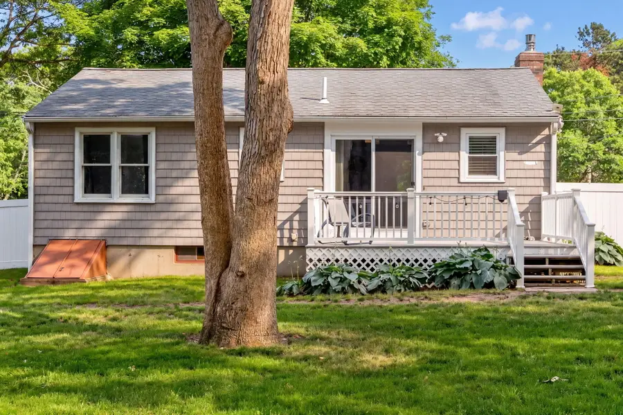 545 Lincoln Rd Extension, Hyannis, MA 02601 - #3