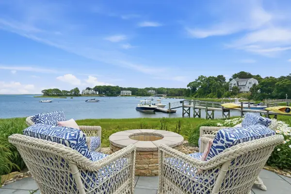 181 Daniels Island Road, Mashpee, MA 02649