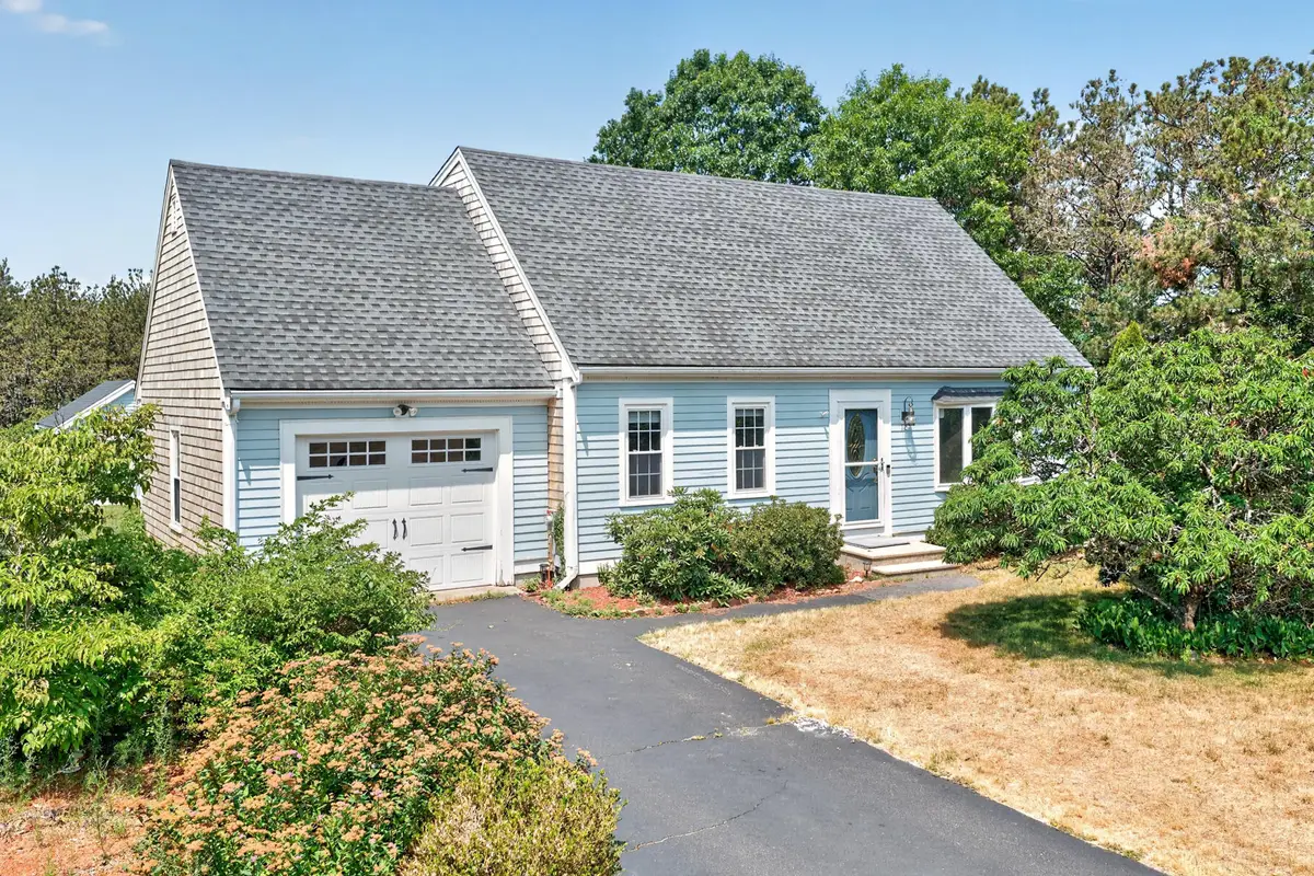 12 Cransbourne Circle, Mashpee, MA 02649 - #1