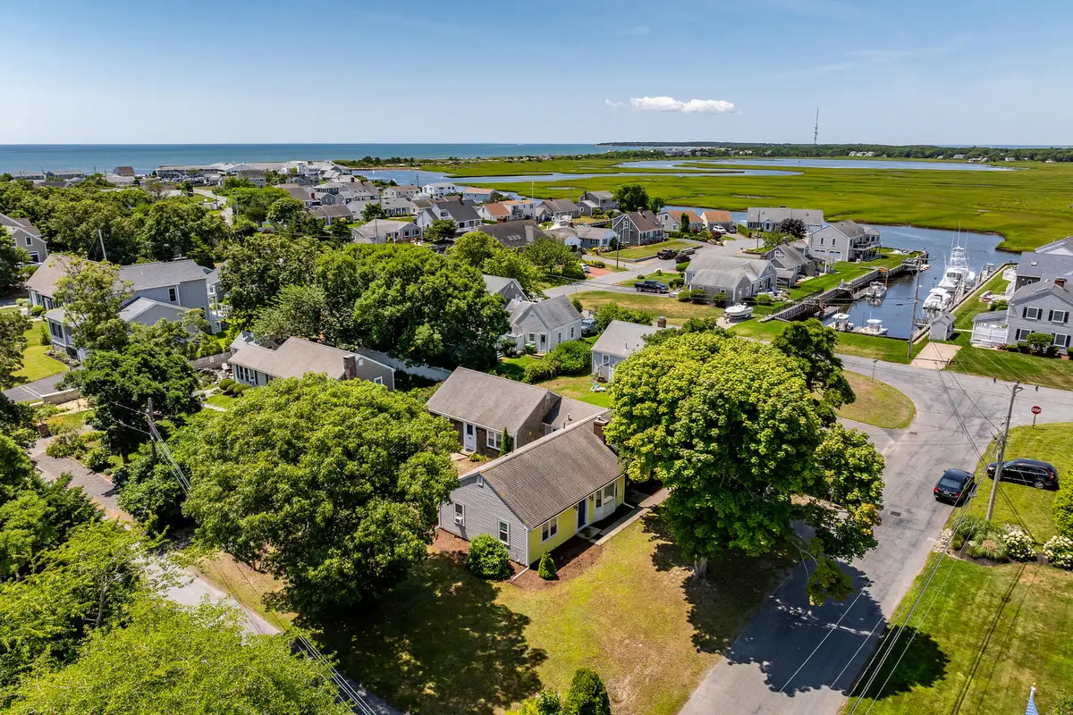 11 Gate Way Street, South Yarmouth, MA 02664 - #1