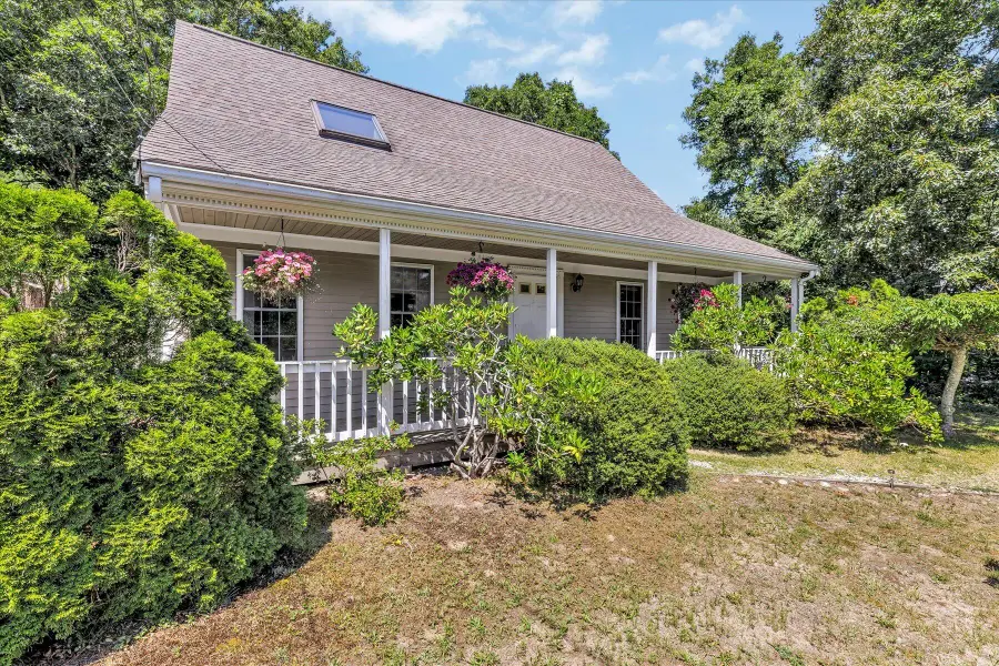 118 Algonquin Avenue, Mashpee, MA 02649 - #2