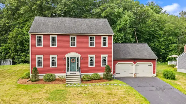 73 Hillando Drive, Shrewsbury, MA 01545