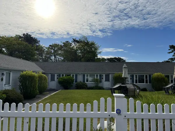 162 Captain Chase Road #UNIT 20, Dennis Port, MA 02639