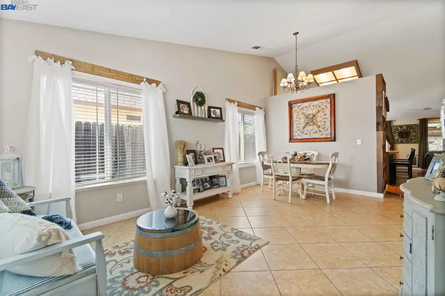 1104 Jordan Lane, Oakley, CA 94561 - #3