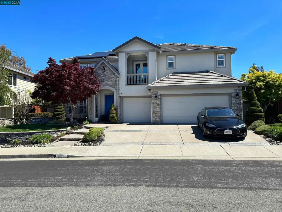 5391 Fernbank Dr, Concord, CA 94521 - Image #2