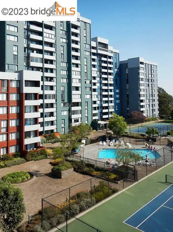 555 Pierce St  #735, ALBANY, CA 94706