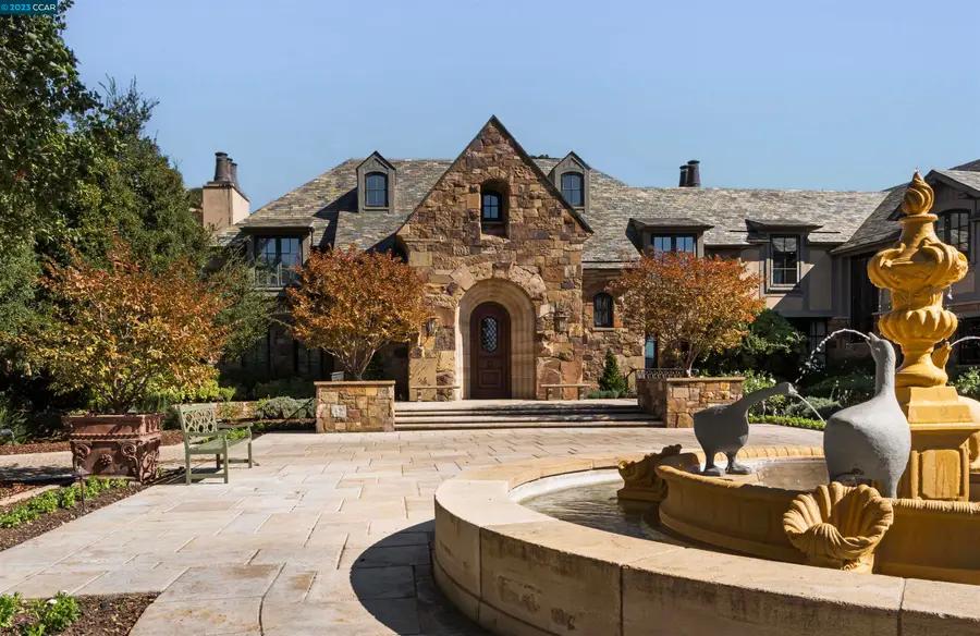 7 Country Oak Ln, Alamo, CA 94507 - Image #3