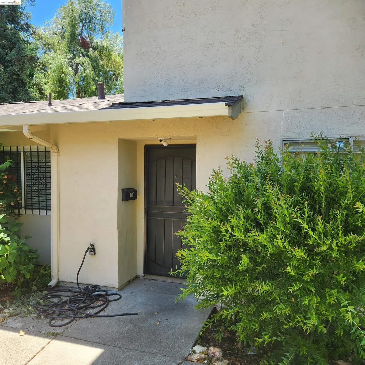1369 Del Rio Cir  #C, Concord, CA 94518 - Image #1