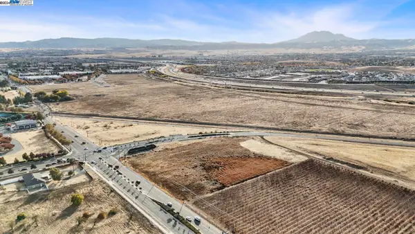 Empire Ave, OAKLEY, CA 94561