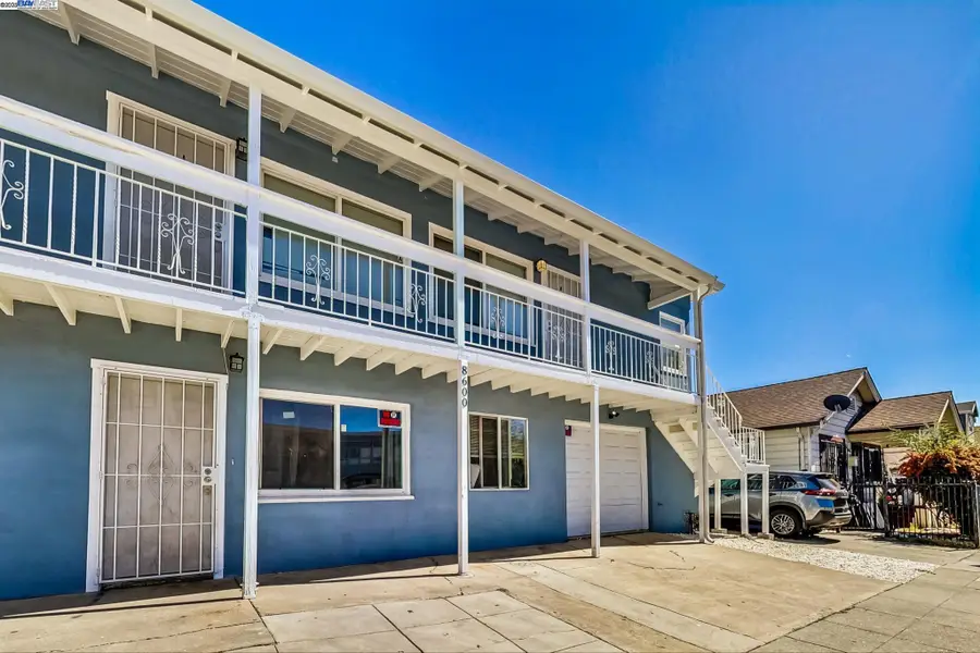 8600 MCARTHUR BVD, Oakland, CA 94605 - Image #2