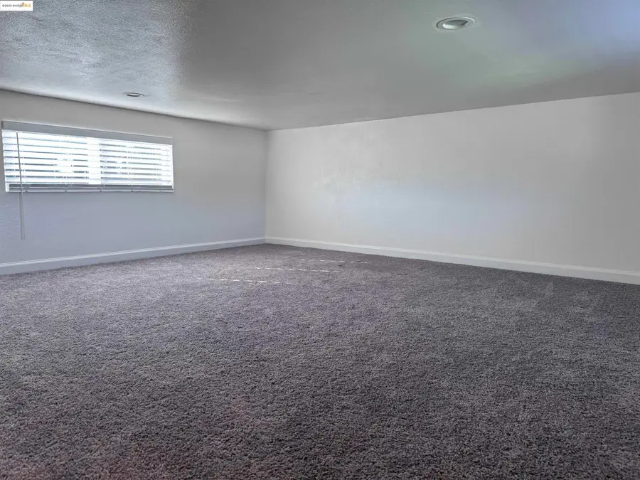 2425 Church Lane  #20, San Pablo, CA 94806 - Image #2