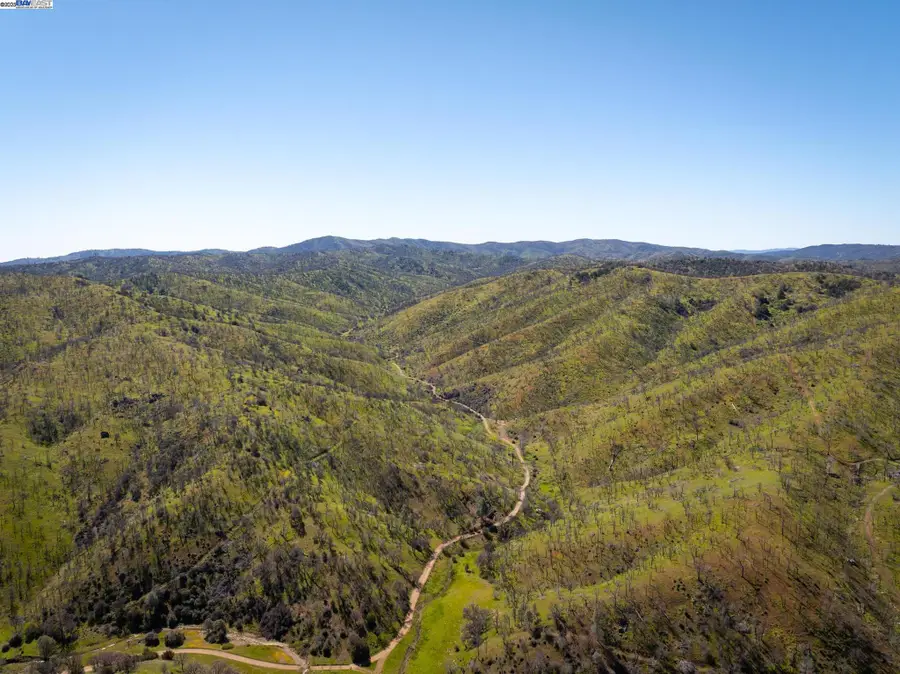 15676 Corral Hollow Rd, Tracy, CA 95377 - Image #2