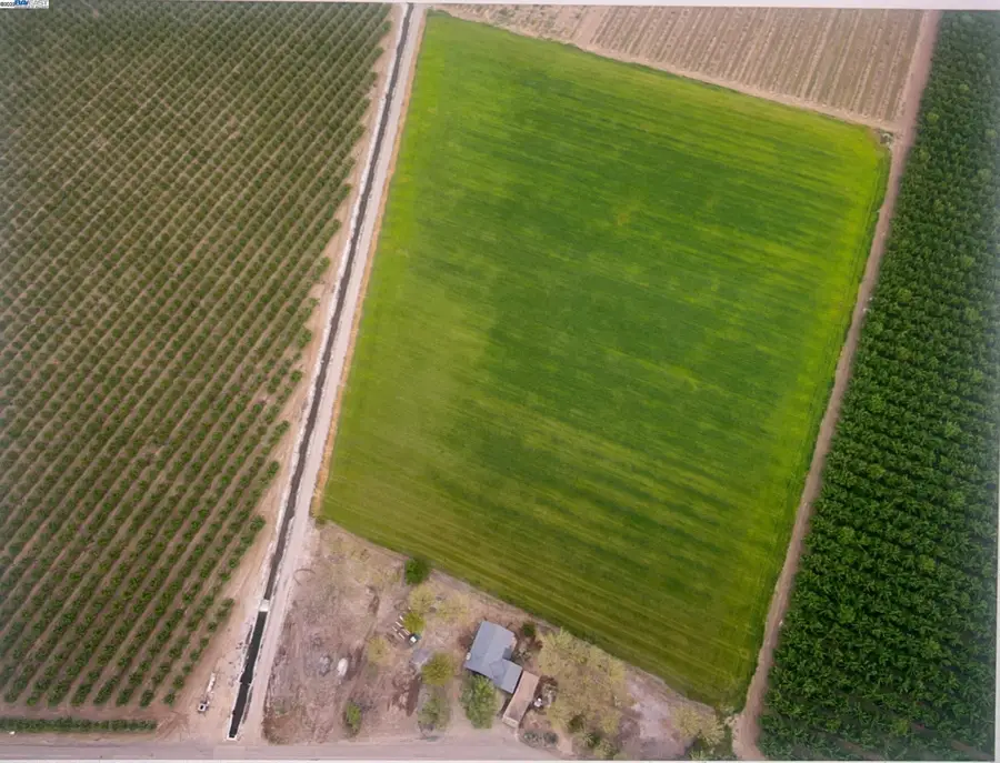 1290 Orange Ave, Patterson, CA 95363 - #2