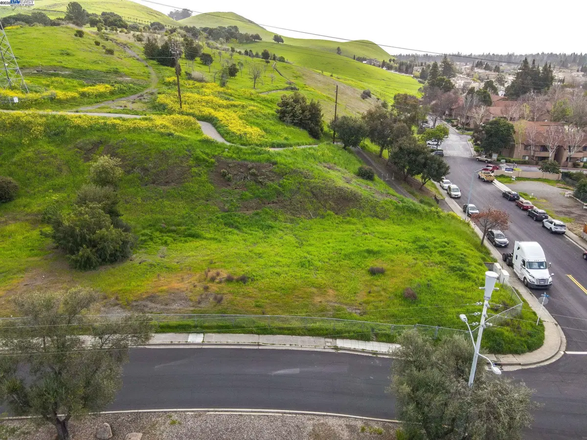 217 Appian Way, Union City, CA 94587 - Image #1