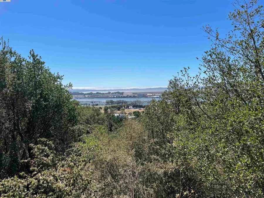 25 Burnham st, Vallejo, CA 94590 - #3