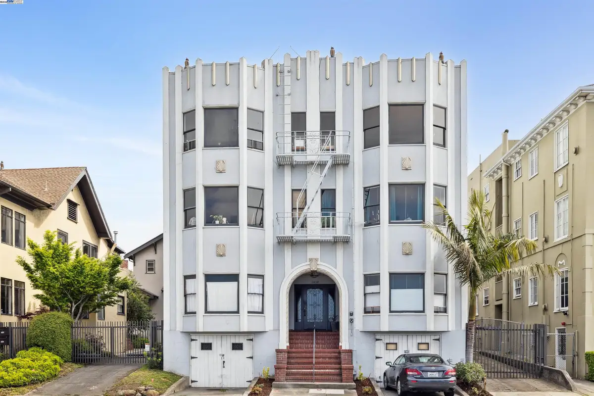 1438 Lakeshore Ave  #6, Oakland, CA 94606 - Image #1