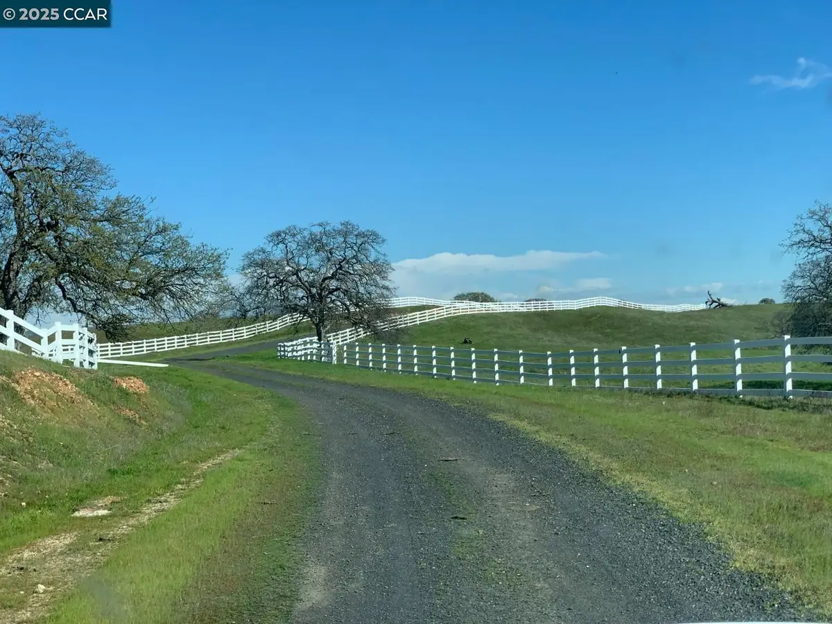 2 Frenchbar Rd, La Grange, CA 95329 - #1