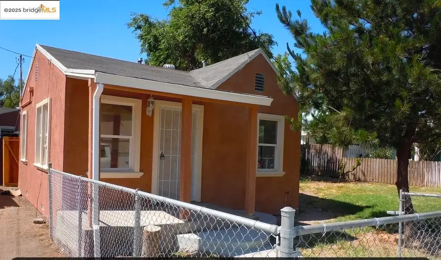 327 20Th St, Antioch, CA 94509 - #2