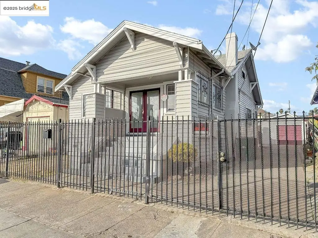 5540 17Th St, Oakland, CA 94621 - Image #1