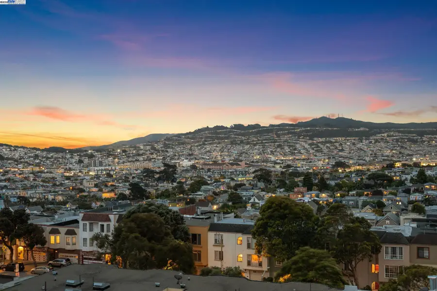 471 JOOST AVENUE, San Francisco, CA 94127 - Image #3