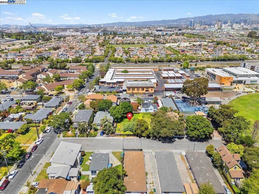 310 Spruce St, Alameda, CA 94501 - Image #3