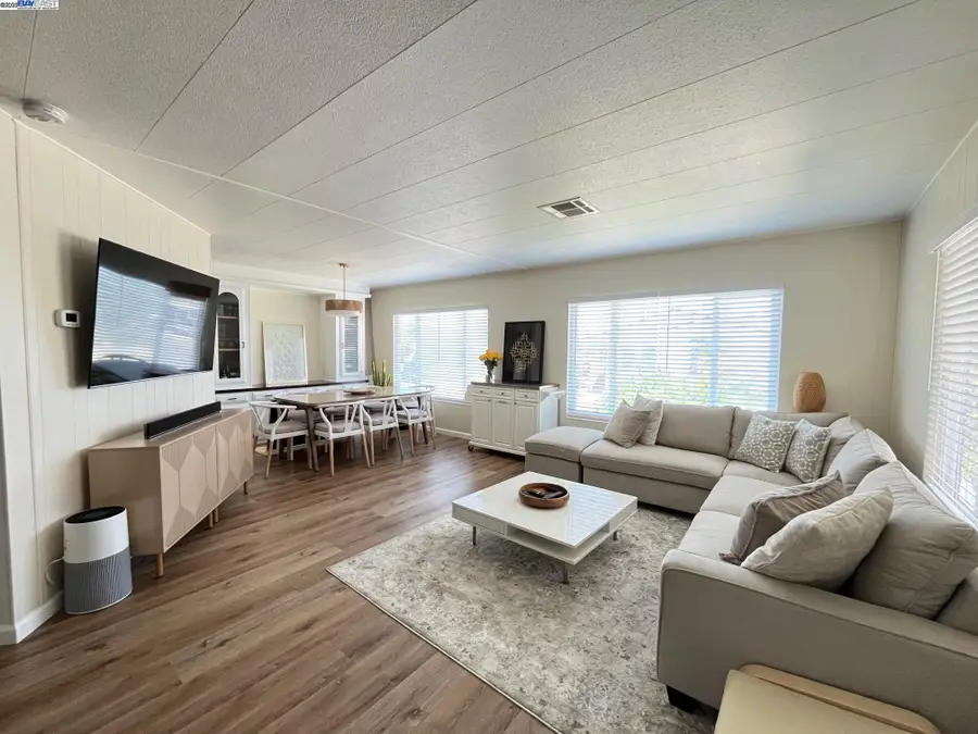 711 Old Canyon Rd.  #6, Fremont, CA 94536 - Image #2