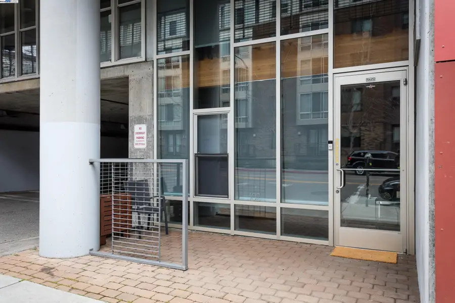 630 Thomas L Berkley Way  #102, Oakland, CA 94612 - Image #3