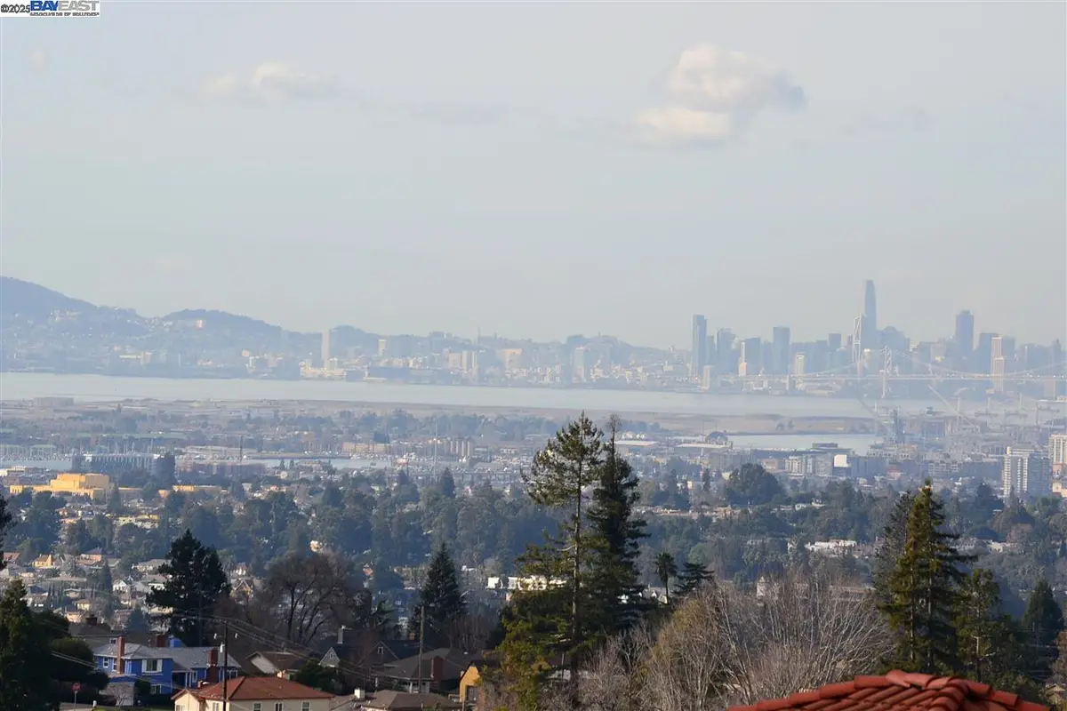 4320 Terrabella Way, Oakland, CA 94619 - #1