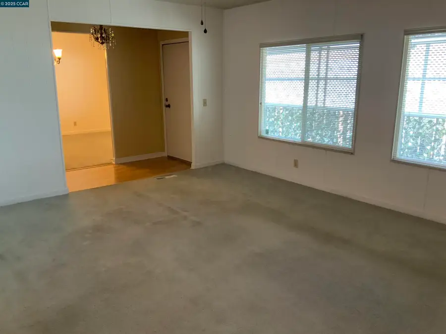 210 Kona Cr., Pittsburg, CA 94565 - #3