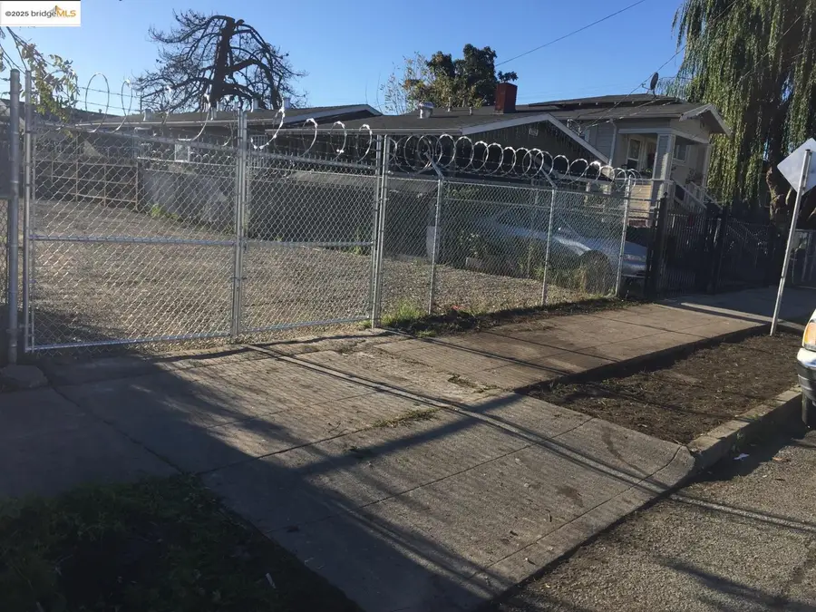 1316 83Rd Ave, Oakland, CA 94621 - #2