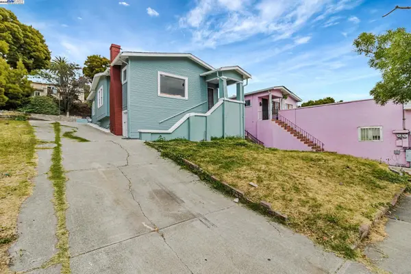 9700 Macarrthur Blvd., OAKLAND, CA 94605