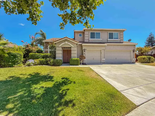 2352 Gretchen Elizabeth Ct, TRACY, CA 95377