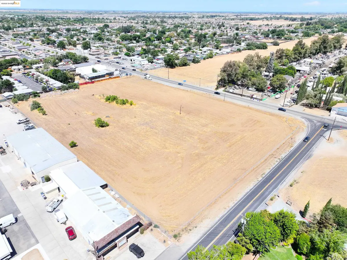 Almond Ave, Oakley, CA 94561 - #1