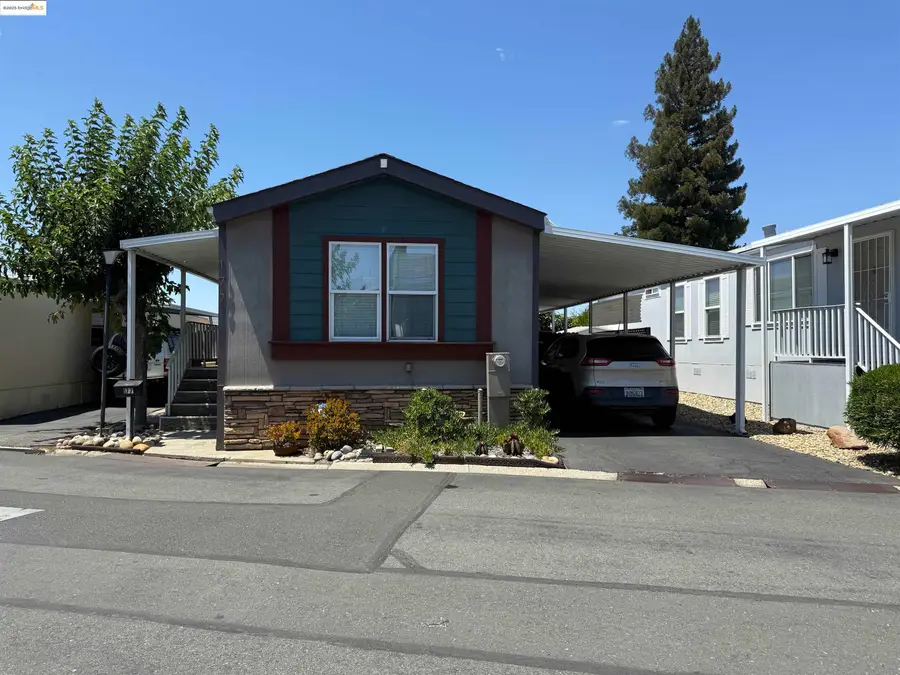 177 Rose Marie Ln, Concord, CA 94518 - #2