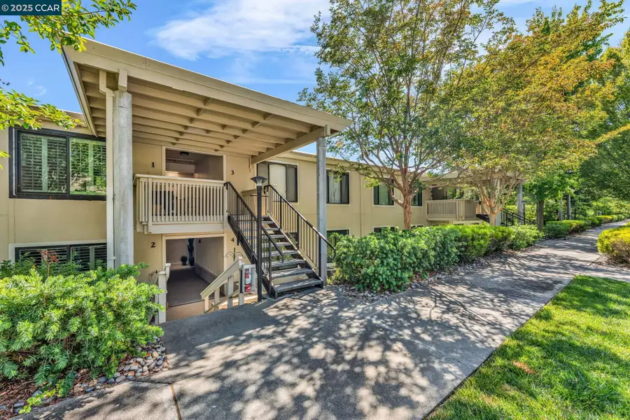 1935 Golden Rain Rd  #1, Walnut Creek, CA 94595 - Image #2