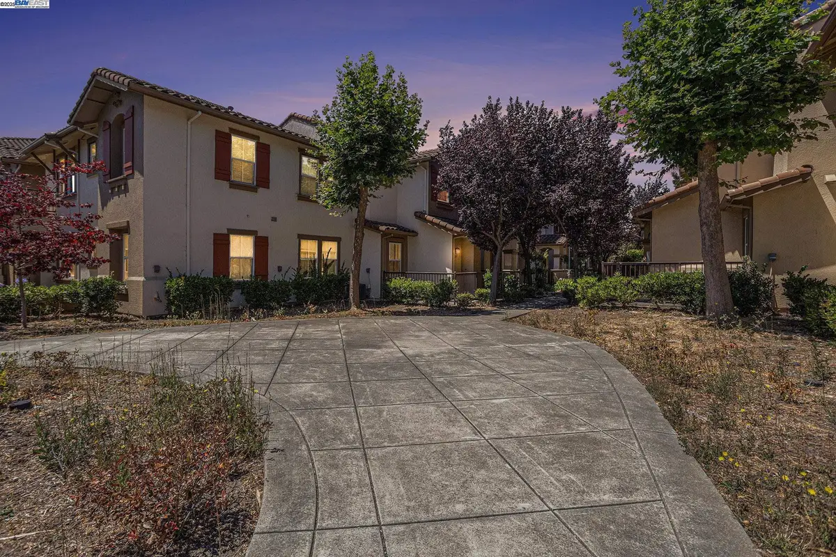 117 Carmel St, San Pablo, CA 94806 - Image #1