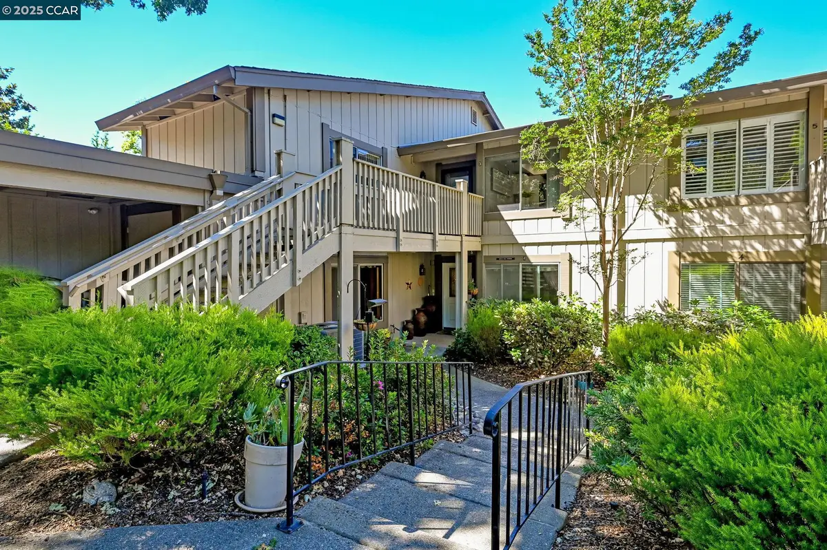 2055 Cactus Ct  #2, Walnut Creek, CA 94595 - Image #1