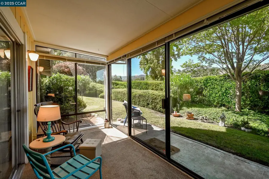 2055 Cactus Ct  #2, Walnut Creek, CA 94595 - Image #3