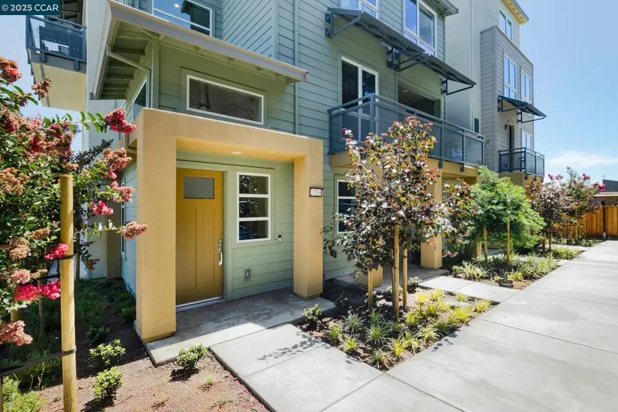 27276 Cosmo Ct, Hayward, CA 94541 - Image #2