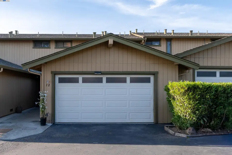 20111 RIDGE Ct  #12, Castro Valley, CA 94546 - Image #2