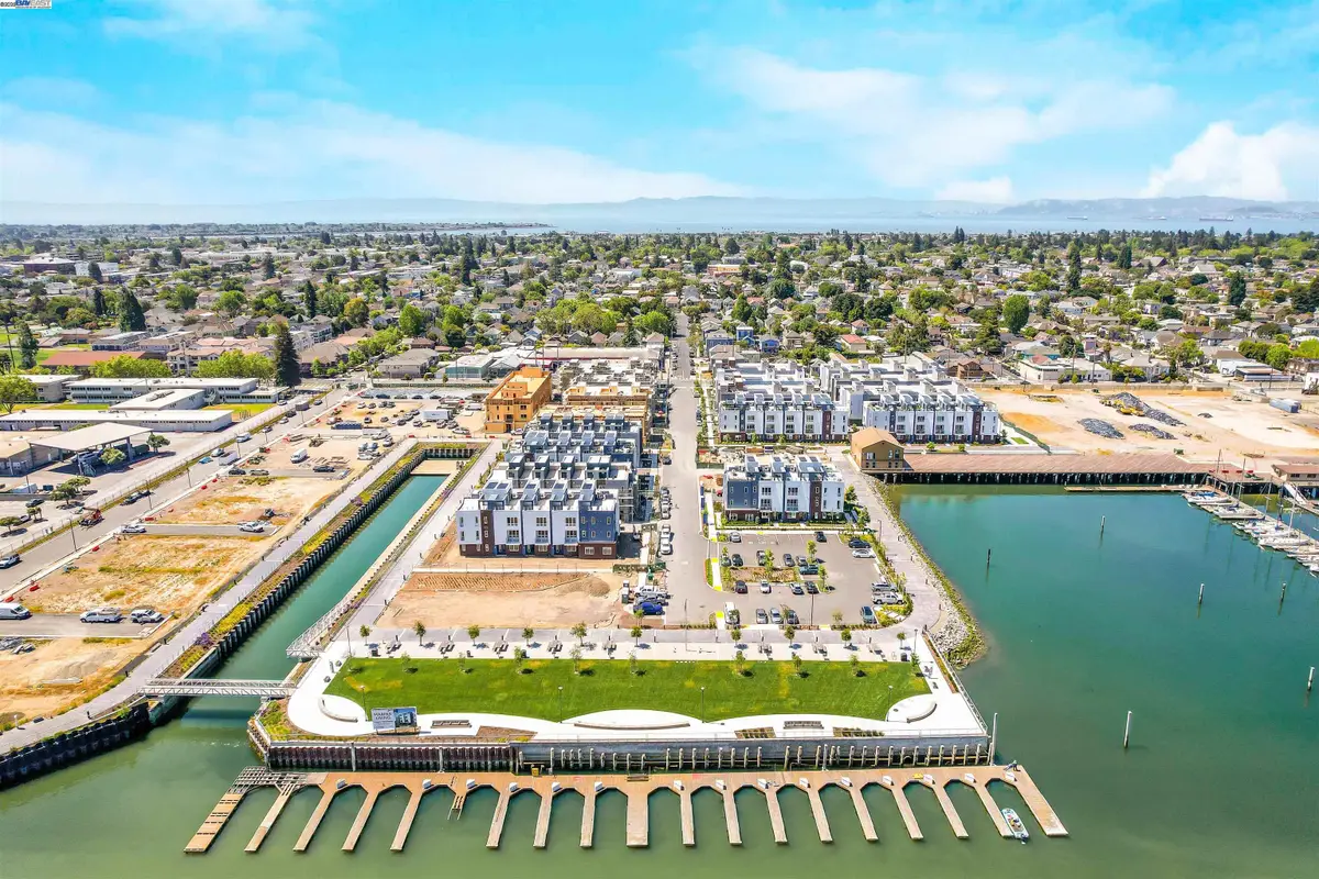 2388 Stanford Street, Alameda, CA 94501 - Image #1