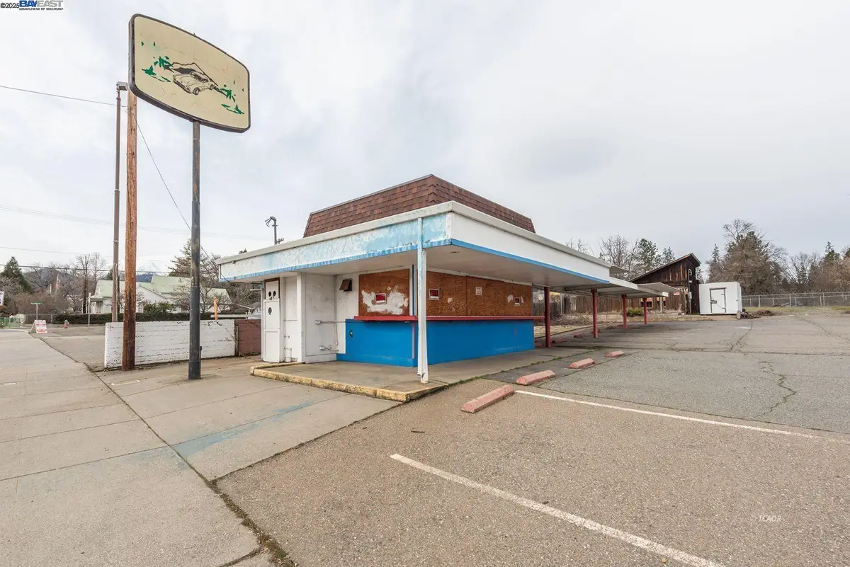 1081 Main St., Weaverville, CA 96093 - Image #1