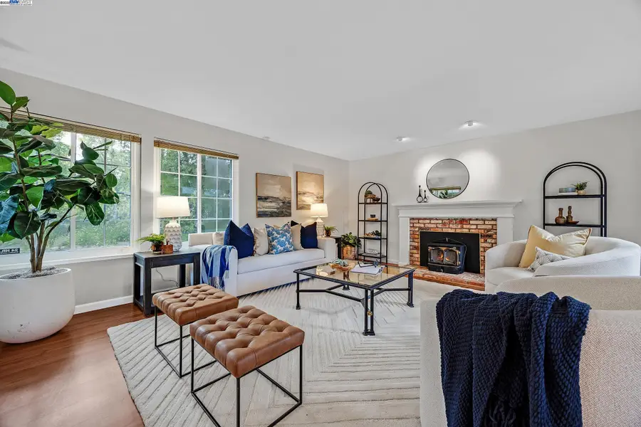 651 Derbyshire Place, Danville, CA 94526 - Image #2