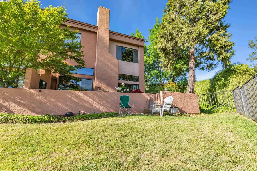 4001 Lakeshore Dr, San Ramon, CA 94582 - Image #3