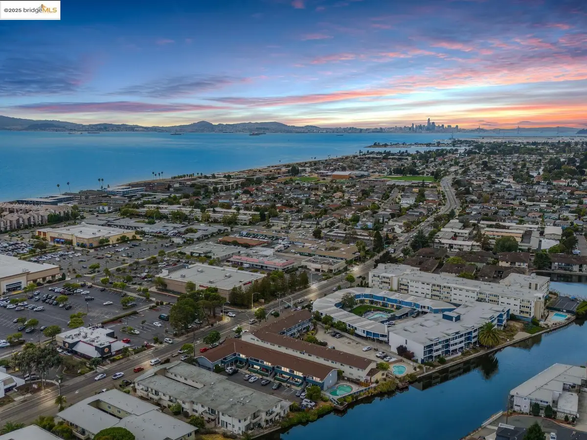 2209 Otis Dr  #L, Alameda, CA 94501 - Image #1