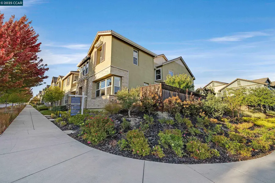 4107 Wallis Ranch Dr, Dublin, CA 94568 - Image #3