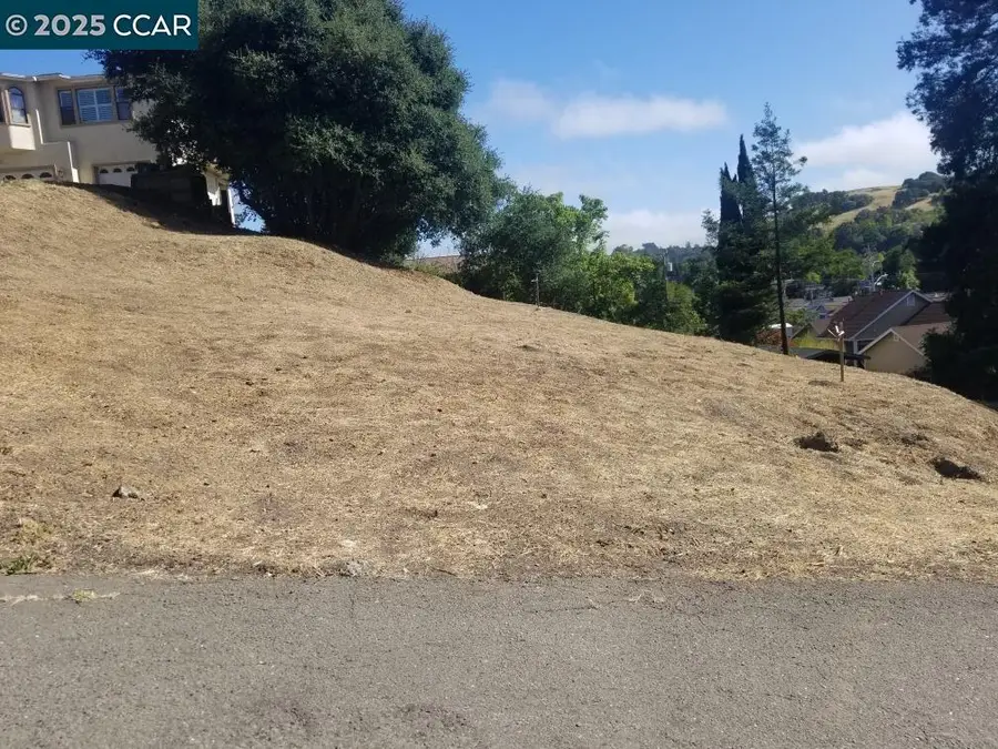 2525 Brandt St., Pinole, CA 94564 - #2